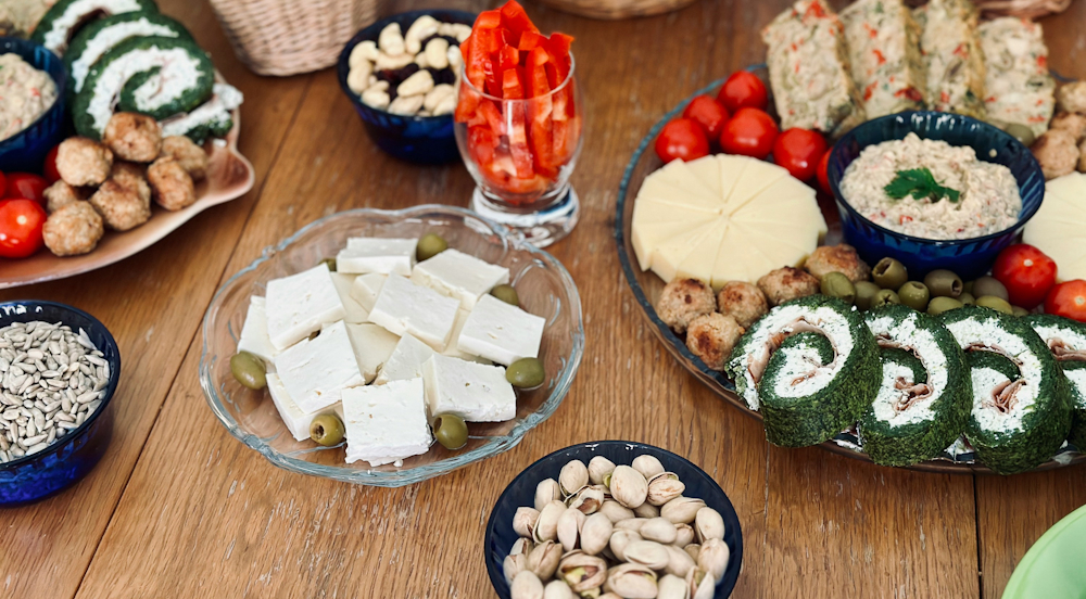 Romanian Easter Food by Ana Achim on Unsplash