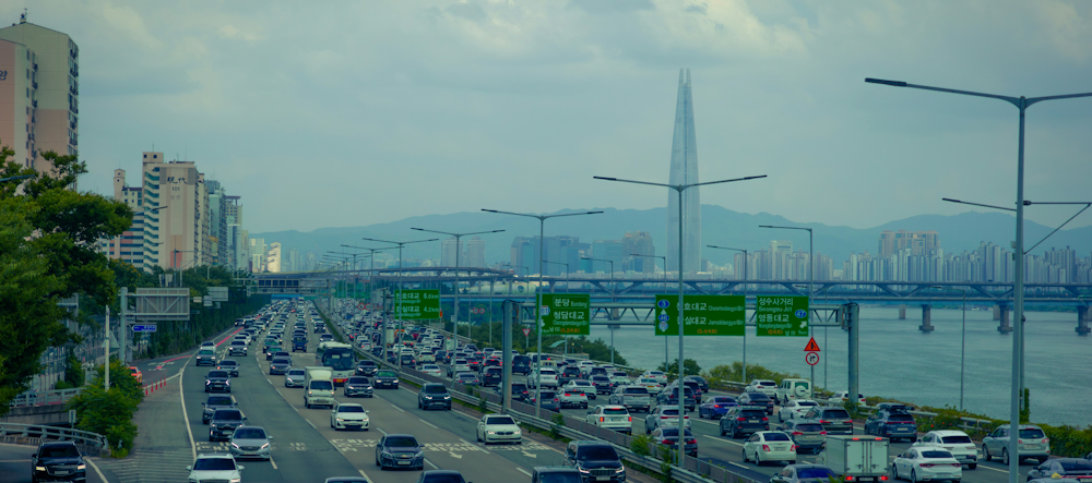 Traffic in Seoul by Dohyuk You on Unsplash