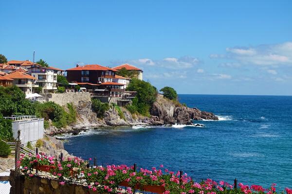 Cliffside houses